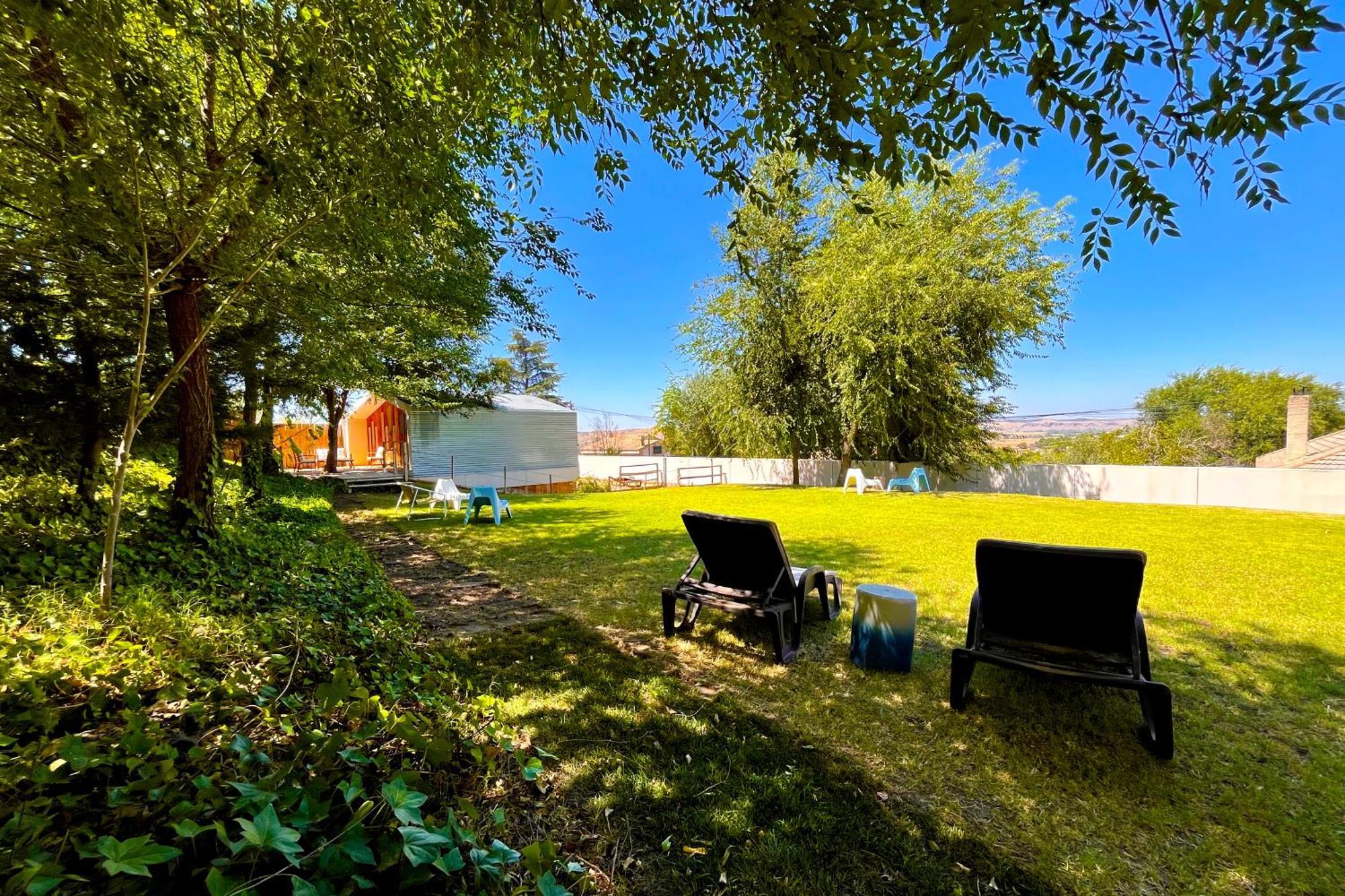 Fee4Me Cabin With Pool And Garden San Martín de la Vega Extérieur photo